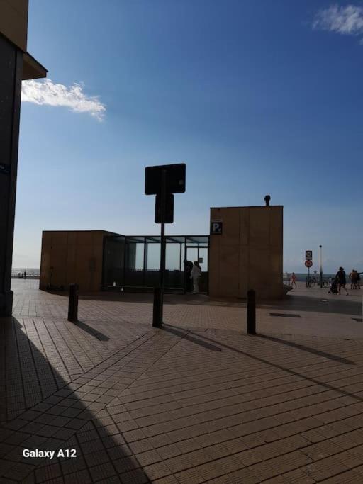 Suite Kursaal Met Zeezicht Oostende Buitenkant foto