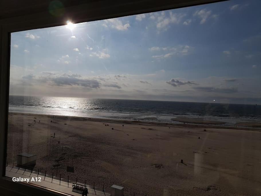 Suite Kursaal Met Zeezicht Oostende Buitenkant foto